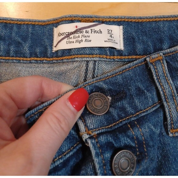 Abercrombie & Fitch Kick Flare Ultra High-Rise Raw Hem Button Fly Jeans 27/4R - Picture 6 of 8